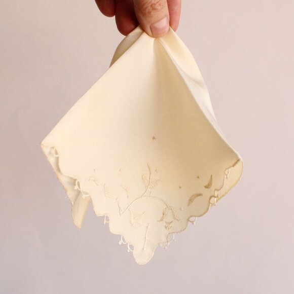 Vintage Ivory Handkerchief, Embroidered Rayon Hankie Pocket Square - Picture 2 of 10